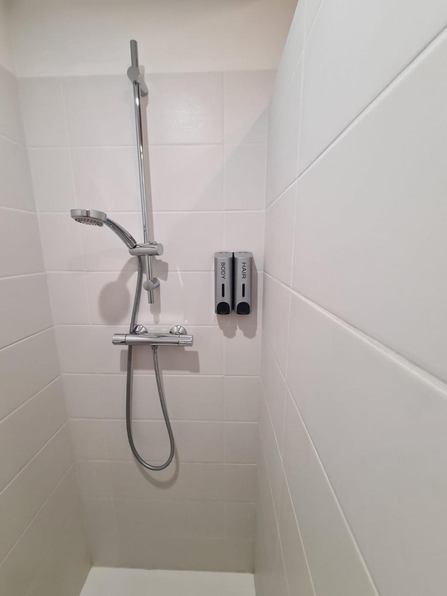 "Le Rive-Gauche" Tout Equipe, 2 Chambres Proche Gare & Centre - Wifi-Netflix Gratuits Chalons en Champagne Luaran gambar